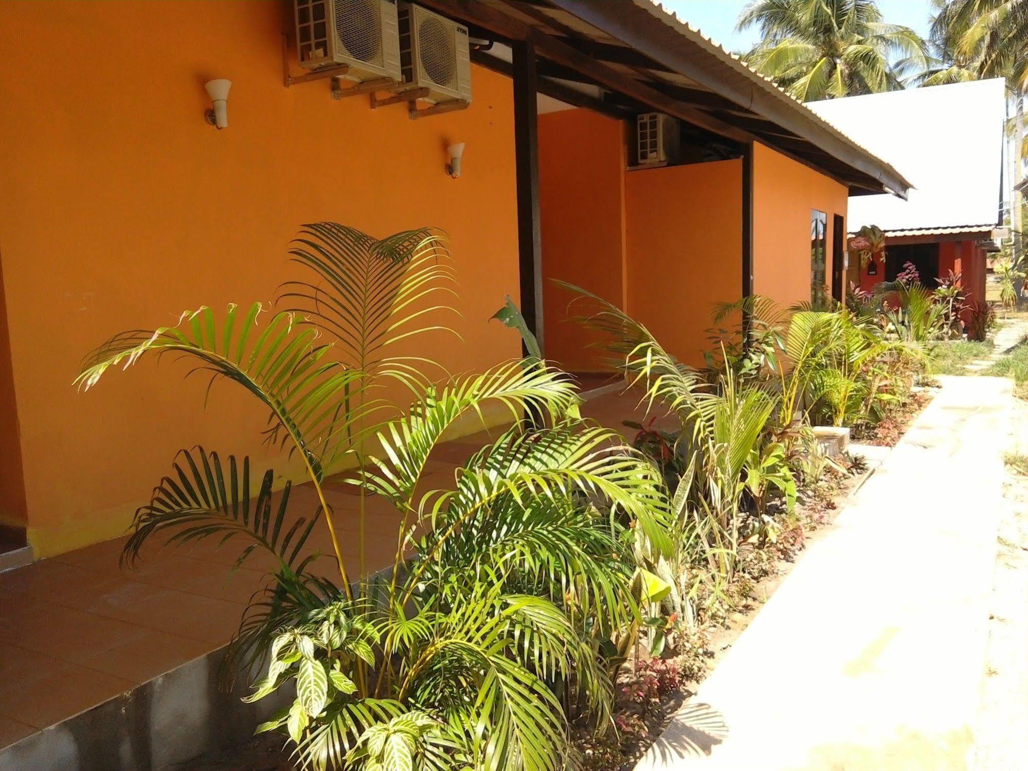 The Village Langkawi Pantai Cenang  Exterior foto
